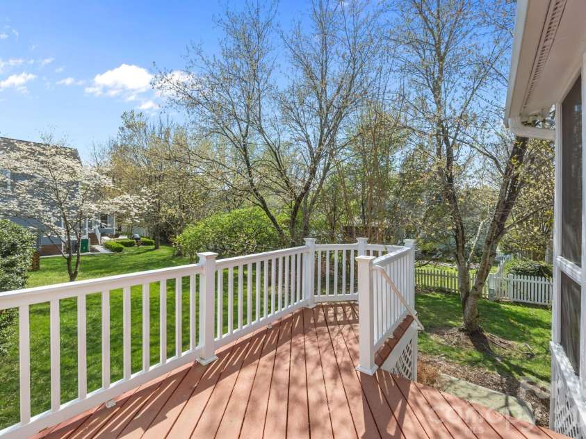 824 Garbow Court, Charlotte, NC 28270.  MLS# CAR4362223, YatesRealty ID 8571. 
