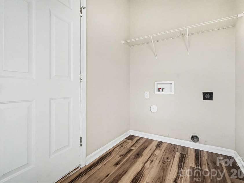 12820 Clydesdale Drive, Midland, NC 28107.  MLS# CAR4333941, YatesRealty ID 8572. 