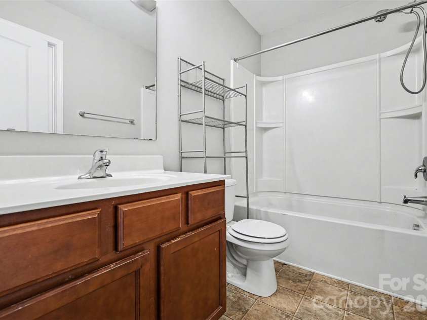 12820 Clydesdale Drive, Midland, NC 28107.  MLS# CAR4333941, YatesRealty ID 8572. 