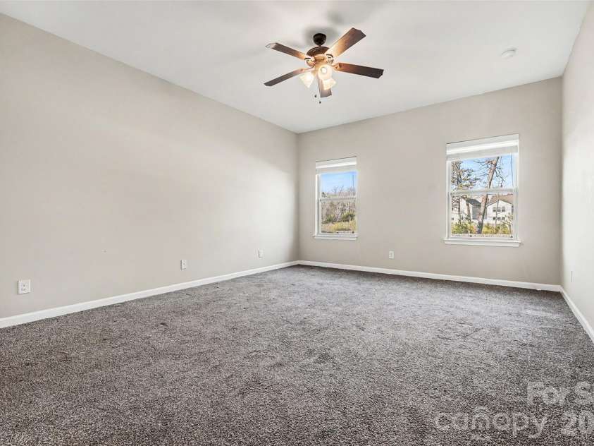 12820 Clydesdale Drive, Midland, NC 28107.  MLS# CAR4333941, YatesRealty ID 8572. 