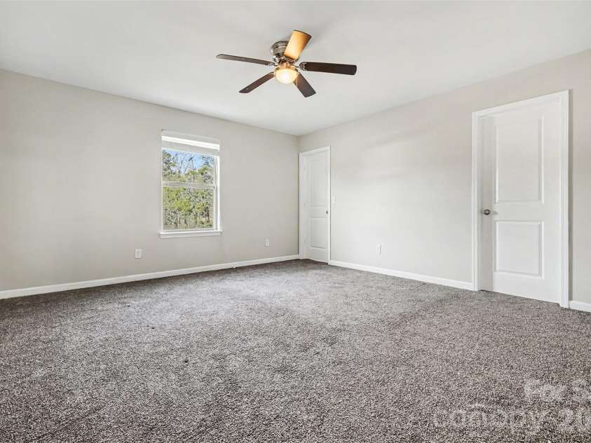12820 Clydesdale Drive, Midland, NC 28107.  MLS# CAR4333941, YatesRealty ID 8572. 