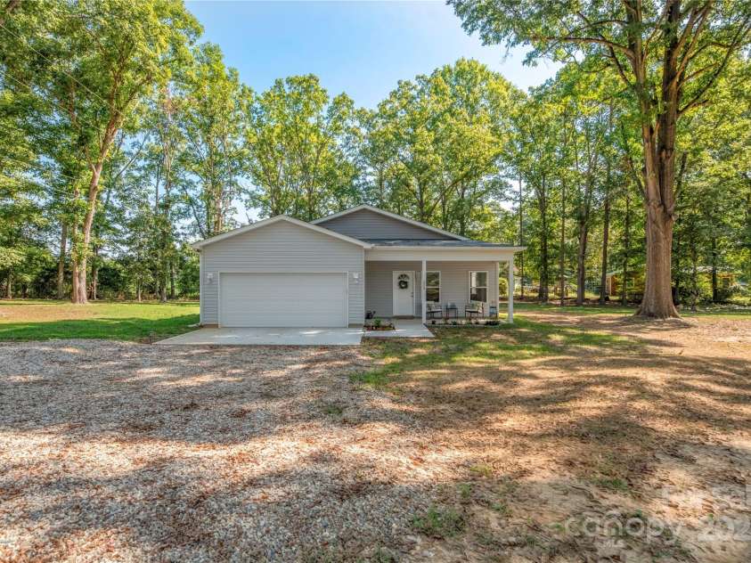 1513 Fletcher Broome Road, Monroe, NC 28112.  MLS# CAR4231368, YatesRealty ID 8572. 