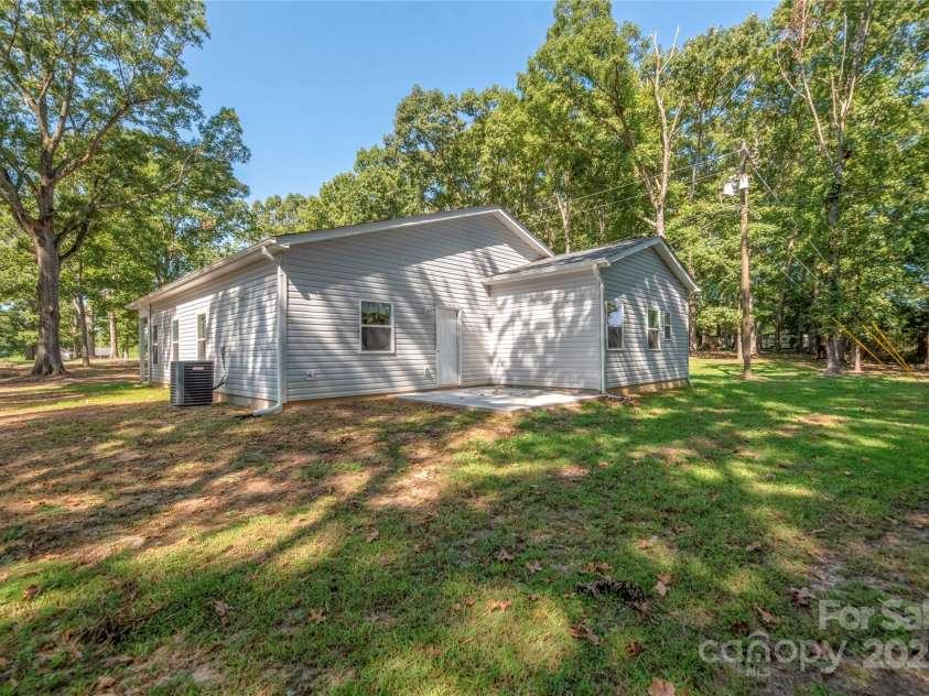 1513 Fletcher Broome Road, Monroe, NC 28112.  MLS# CAR4231368, YatesRealty ID 8572. 