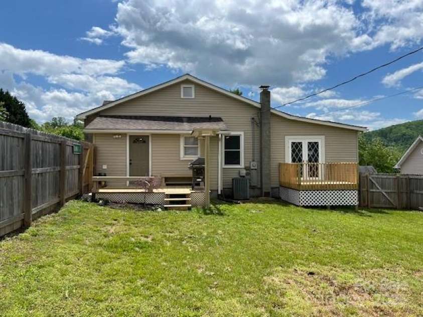 61 Third Street, Marion, NC 28752.  MLS# CAR4251216, YatesRealty ID 8573. Back of Home