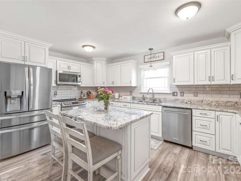 3929 Wexford Lane, Denver, NC 28037.  MLS# CAR4222492, YatesRealty ID 8574. 