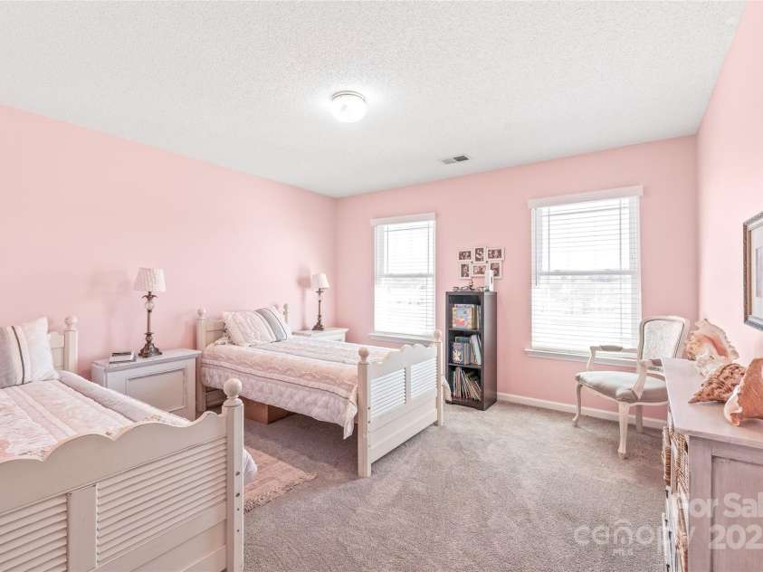 3929 Wexford Lane, Denver, NC 28037.  MLS# CAR4222492, YatesRealty ID 8574. 