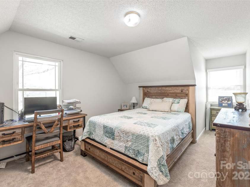 3929 Wexford Lane, Denver, NC 28037.  MLS# CAR4222492, YatesRealty ID 8574. 