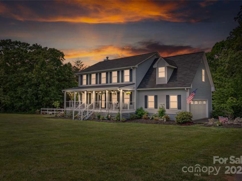 3929 Wexford Lane, Denver, NC 28037.  MLS# CAR4222492, YatesRealty ID 8574. 