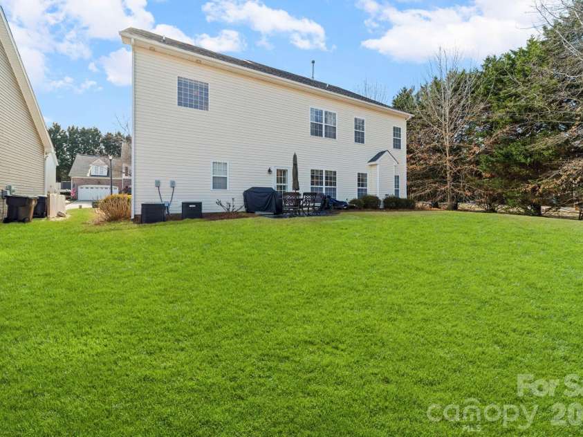 9509 Gilead Grove Road, Huntersville, NC 28078.  MLS# CAR4344845, YatesRealty ID 8574. 