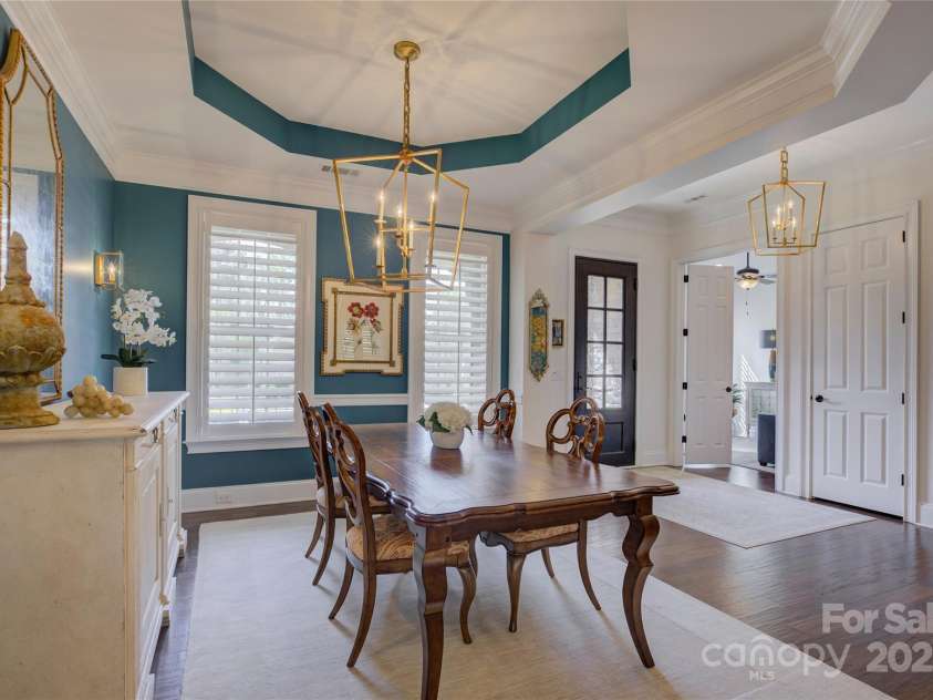 14830 Creeks Edge Drive, Charlotte, NC 28278.  MLS# CAR4226711, YatesRealty ID 8575. 