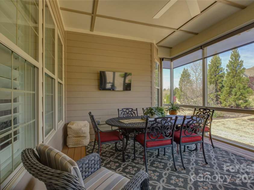 14830 Creeks Edge Drive, Charlotte, NC 28278.  MLS# CAR4226711, YatesRealty ID 8575. 