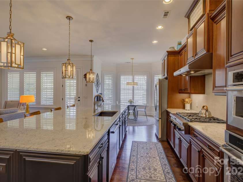 14830 Creeks Edge Drive, Charlotte, NC 28278.  MLS# CAR4226711, YatesRealty ID 8575. 