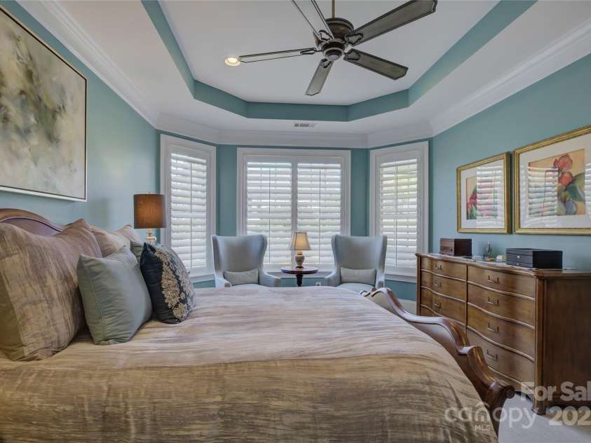 14830 Creeks Edge Drive, Charlotte, NC 28278.  MLS# CAR4226711, YatesRealty ID 8575. 