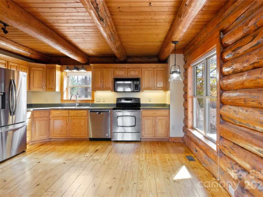 650 Cabin Cove Lane, Moravian Falls, NC 28654.  MLS# CAR4300106, YatesRealty ID 8575. 