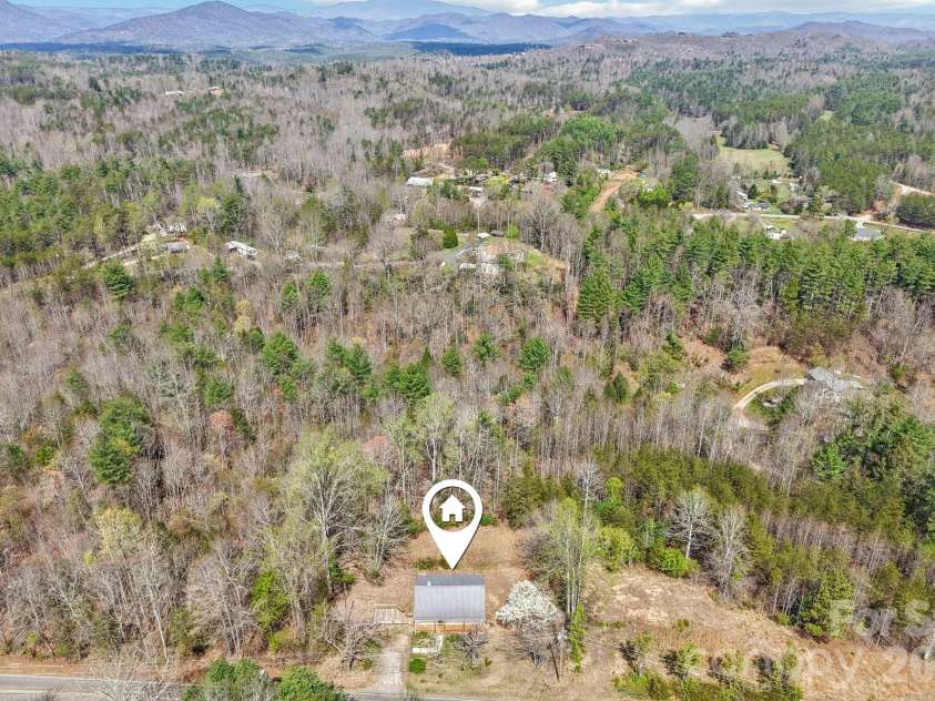 5192 Ralph Winchester Road, Lenoir, NC 28645.  MLS# CAR4349337, YatesRealty ID 8576. 