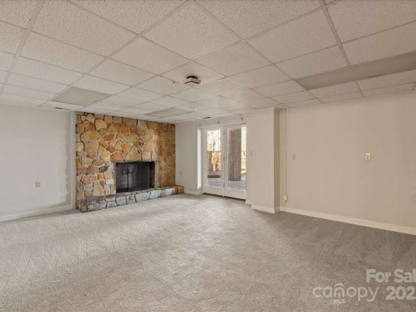2700 River Ridge Place, Fort Mill, SC 29708.  MLS# CAR4220030, YatesRealty ID 8579. Attached Guest House  Walk Out Basement