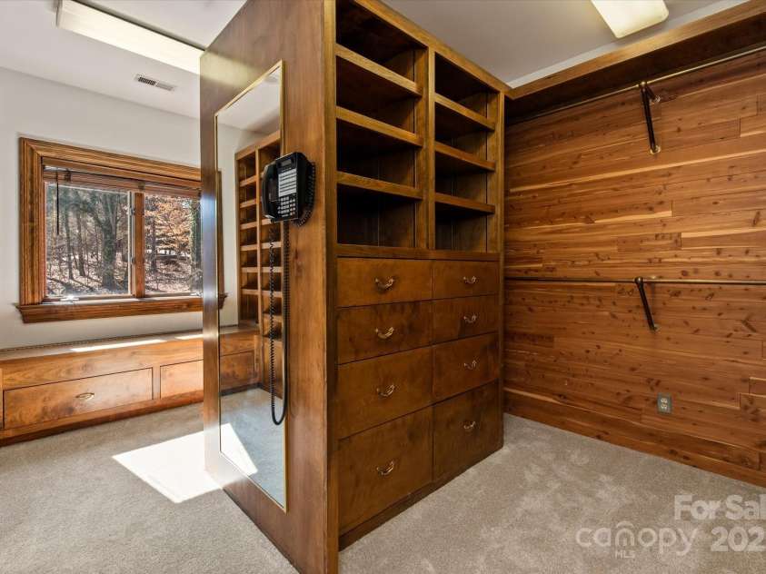 2700 River Ridge Place, Fort Mill, SC 29708.  MLS# CAR4220030, YatesRealty ID 8579. Primary Closets