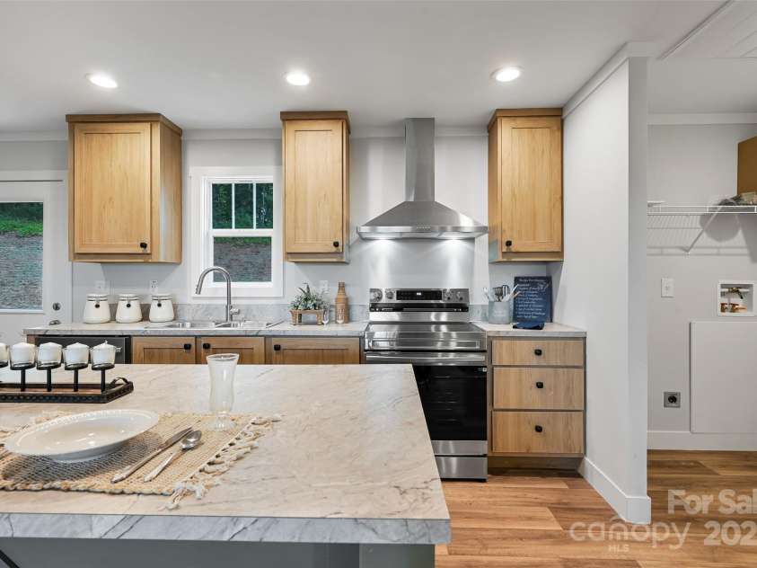 290 Appalachian Way, Mars Hill, NC 28754.  MLS# CAR4284149, YatesRealty ID 858. 