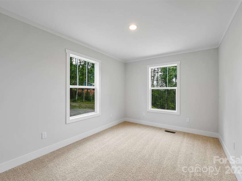 290 Appalachian Way, Mars Hill, NC 28754.  MLS# CAR4284149, YatesRealty ID 858. 