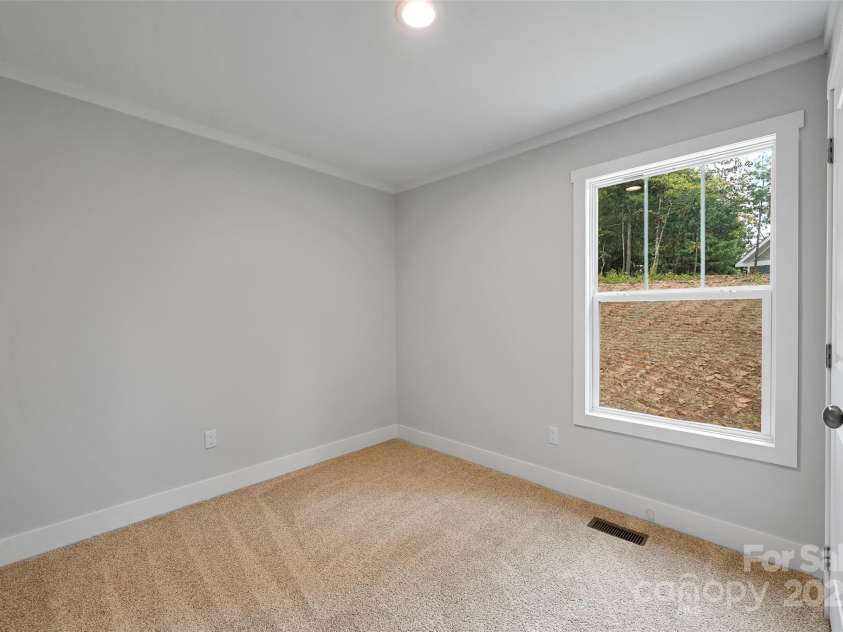 290 Appalachian Way, Mars Hill, NC 28754.  MLS# CAR4284149, YatesRealty ID 858. 