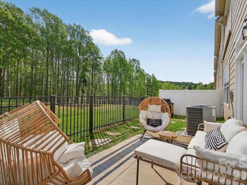 4194 La Crema Drive, Charlotte, NC 28214.  MLS# CAR4363683, YatesRealty ID 8581. 