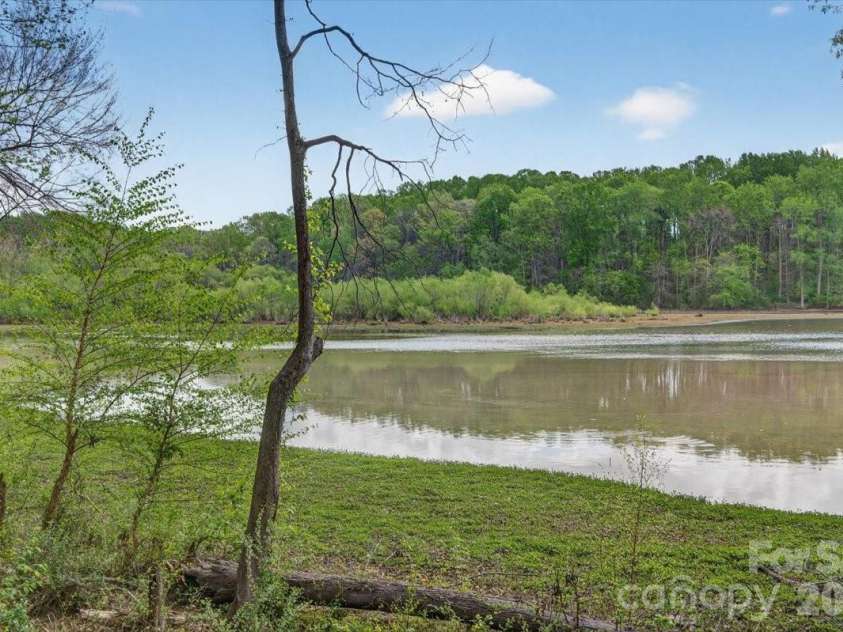 4194 La Crema Drive, Charlotte, NC 28214.  MLS# CAR4363683, YatesRealty ID 8581. 