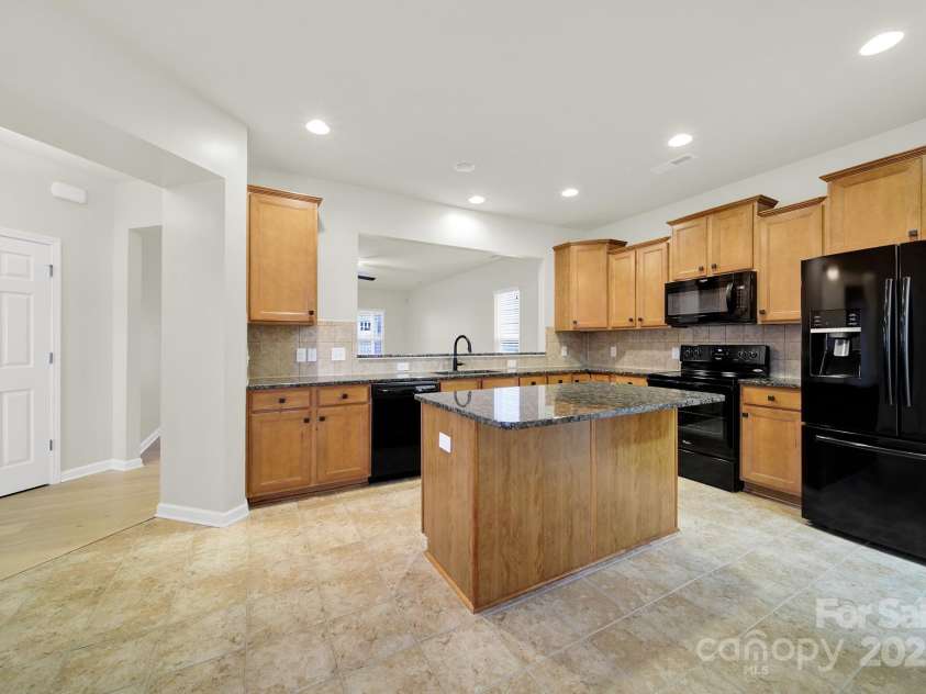 5047 Folly Lane, Fort Mill, SC 29707.  MLS# CAR4238731, YatesRealty ID 8581. 