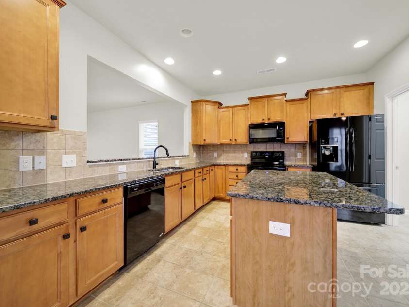 5047 Folly Lane, Fort Mill, SC 29707.  MLS# CAR4238731, YatesRealty ID 8581. 