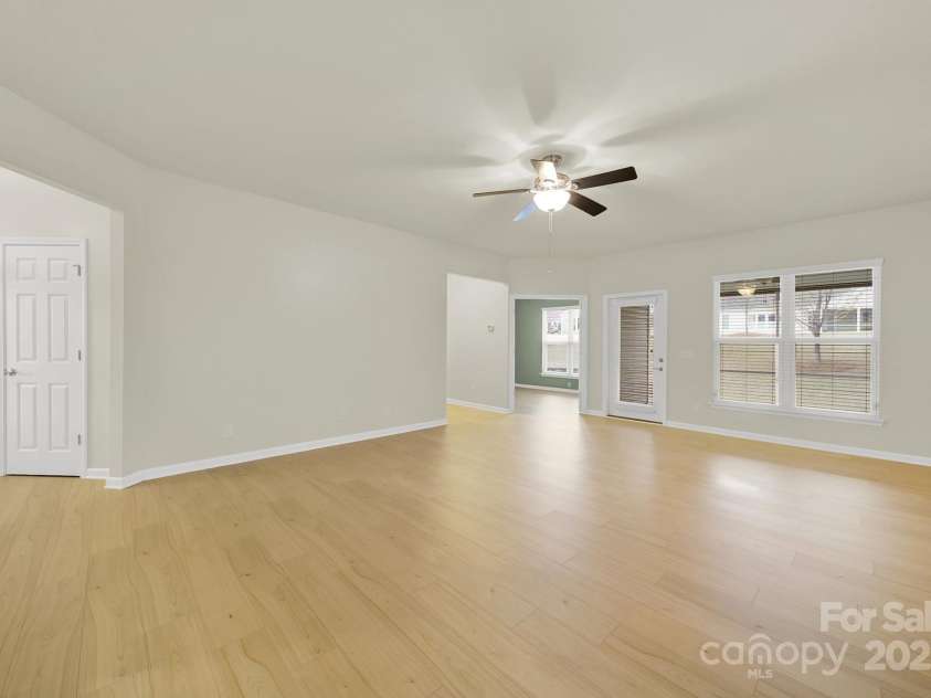 5047 Folly Lane, Fort Mill, SC 29707.  MLS# CAR4238731, YatesRealty ID 8581. 