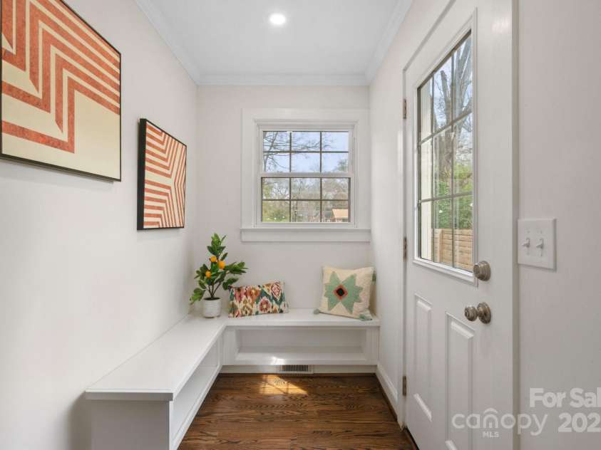 4329 Castleton Road, Charlotte, NC 28211.  MLS# CAR4235834, YatesRealty ID 8583. 