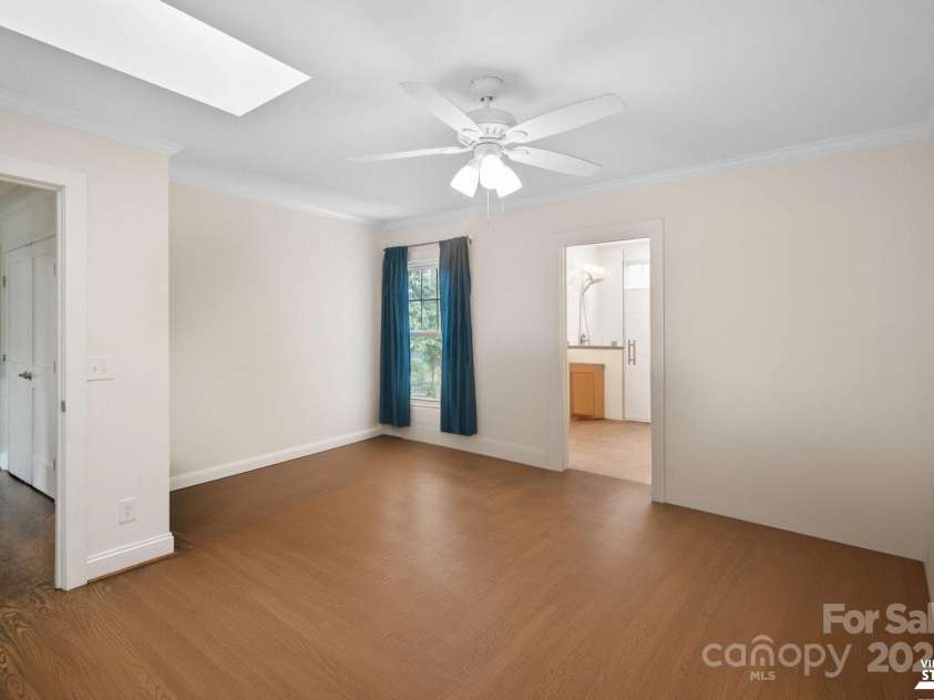 4329 Castleton Road, Charlotte, NC 28211.  MLS# CAR4235834, YatesRealty ID 8583. 