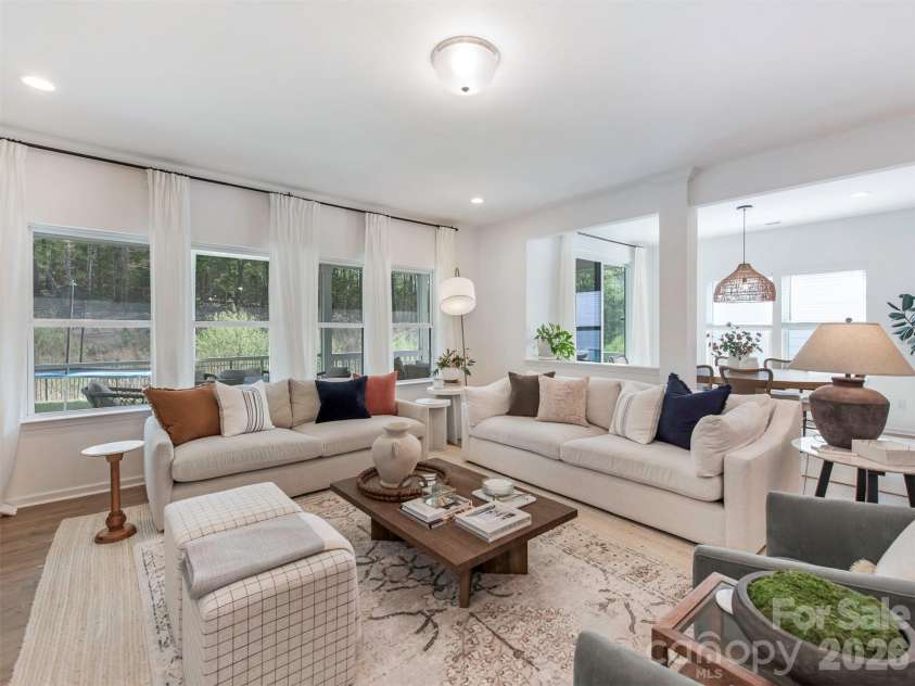 966 Scotch Meadows Loop, Monroe, NC 28110.  MLS# CAR4365046, YatesRealty ID 8583. Family Room View 2!