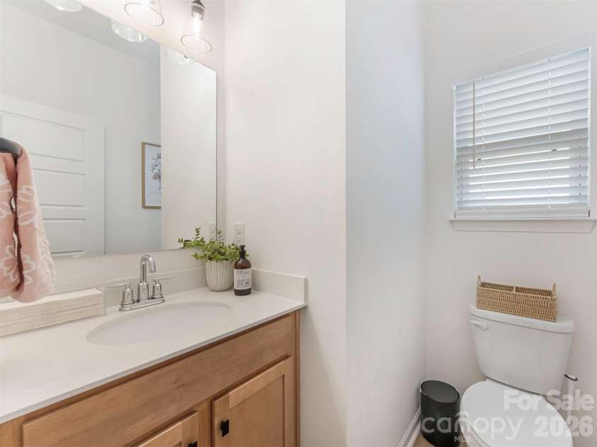 966 Scotch Meadows Loop, Monroe, NC 28110.  MLS# CAR4365046, YatesRealty ID 8583. Half Bath!