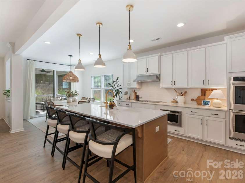 966 Scotch Meadows Loop, Monroe, NC 28110.  MLS# CAR4365046, YatesRealty ID 8583. Kitchen!