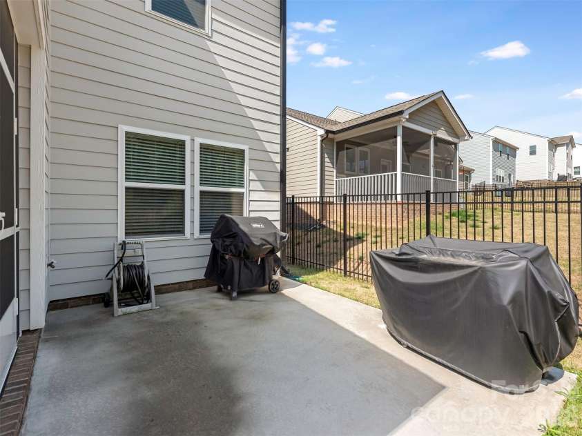966 Scotch Meadows Loop, Monroe, NC 28110.  MLS# CAR4365046, YatesRealty ID 8583. Open Back Patio!