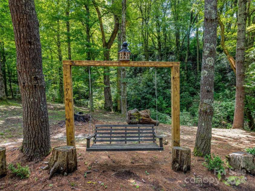 685 Shumont Road, Black Mountain, NC 28711.  MLS# CAR4174454, YatesRealty ID 8584. 
