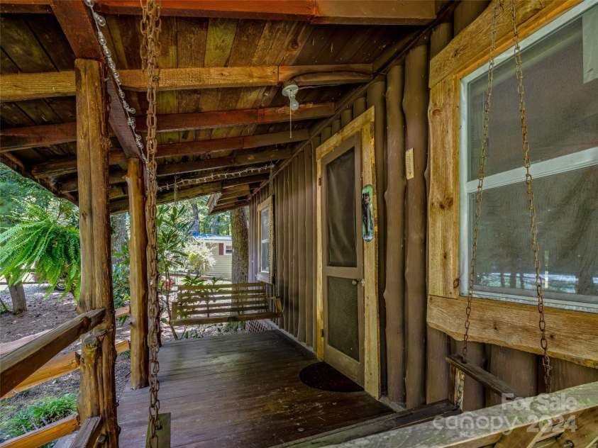685 Shumont Road, Black Mountain, NC 28711.  MLS# CAR4174454, YatesRealty ID 8584. 