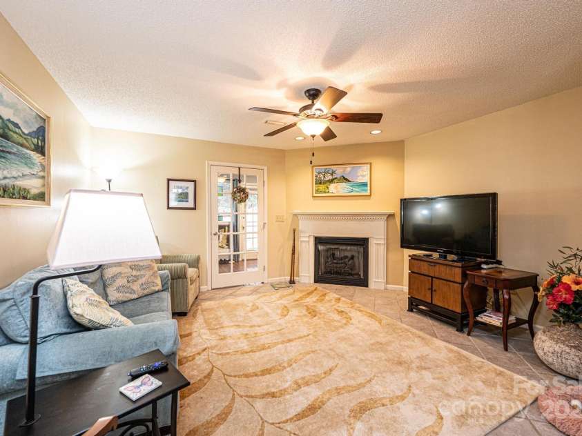 749 21st Avenue, Hickory, NC 28601.  MLS# CAR4217315, YatesRealty ID 8586. Great space to invite friends, family, or relax by yourself
