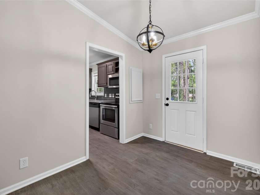 5000 Kerr Lane, Charlotte, NC 28216.  MLS# CAR4365739, YatesRealty ID 8587. 