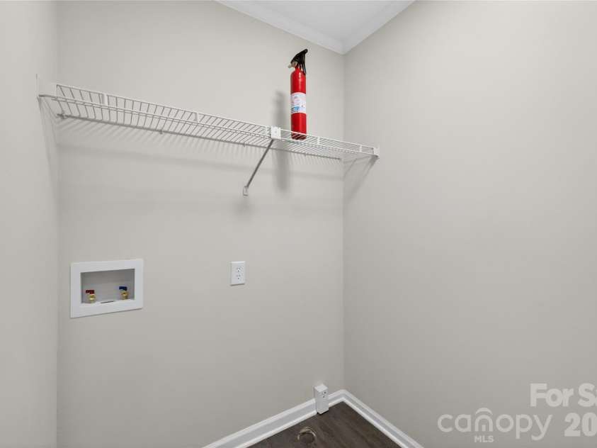 5000 Kerr Lane, Charlotte, NC 28216.  MLS# CAR4365739, YatesRealty ID 8587. 