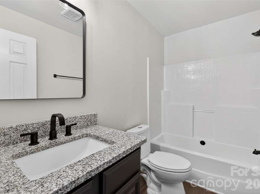 5000 Kerr Lane, Charlotte, NC 28216.  MLS# CAR4365739, YatesRealty ID 8587. 