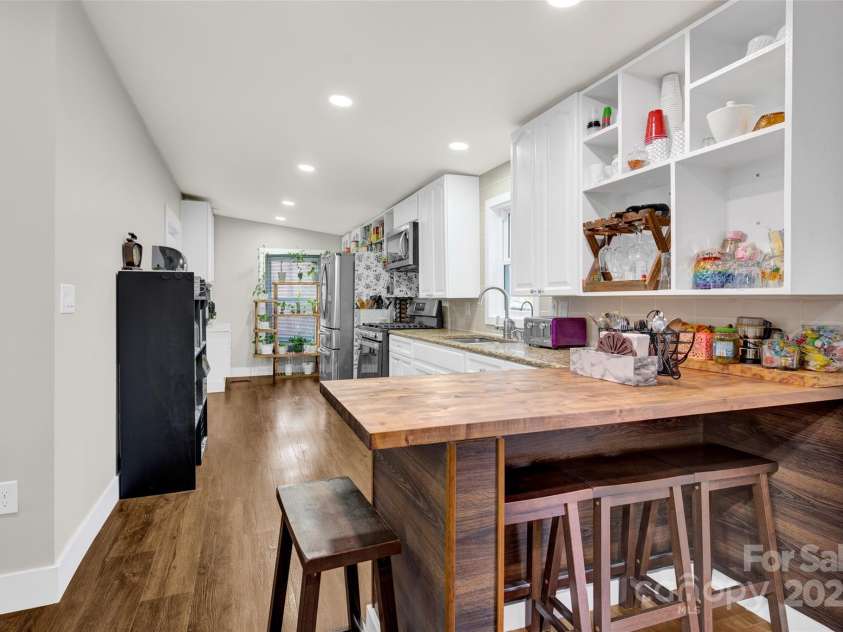 153 Cheshire Ridge Road, Harmony, NC 28634.  MLS# CAR4237887, YatesRealty ID 8589. 