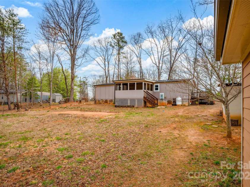 153 Cheshire Ridge Road, Harmony, NC 28634.  MLS# CAR4237887, YatesRealty ID 8589. 