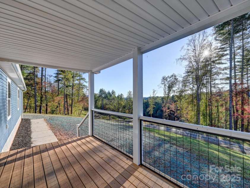 262 Appalachian Way, Mars Hill, NC 28754.  MLS# CAR4313514, YatesRealty ID 859. 