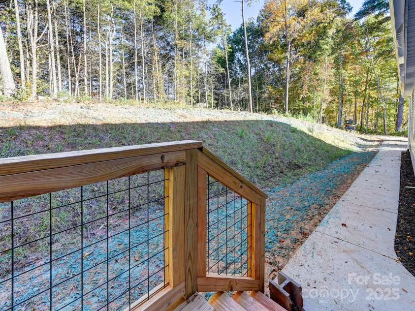 262 Appalachian Way, Mars Hill, NC 28754.  MLS# CAR4313514, YatesRealty ID 859. 