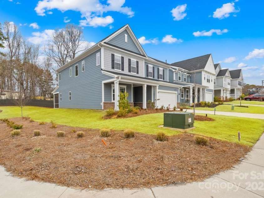 118 Golden Trail, Mooresville, NC 28115.  MLS# CAR4222461, YatesRealty ID 8590. 