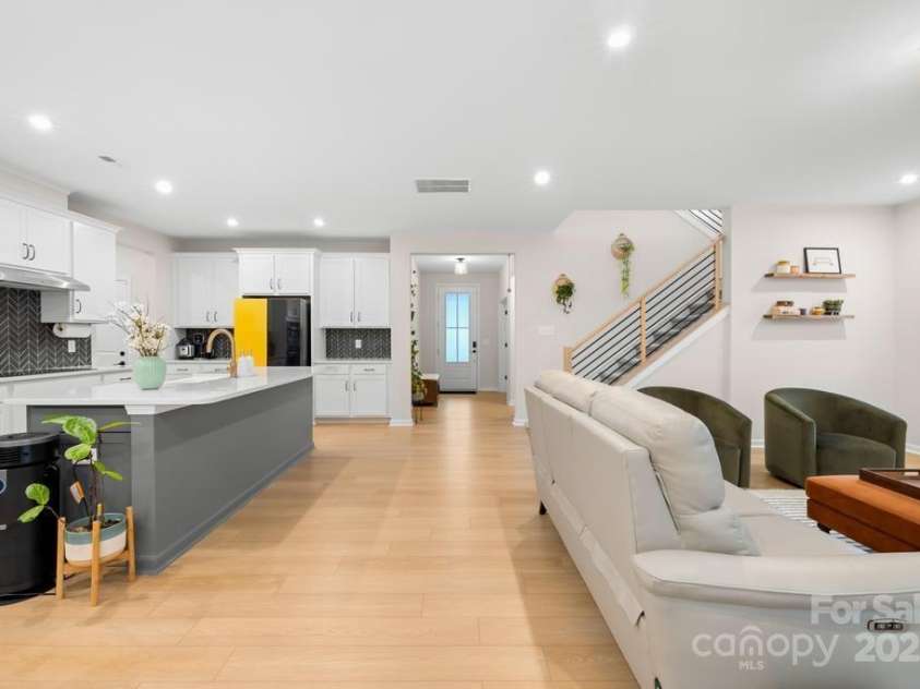 118 Golden Trail, Mooresville, NC 28115.  MLS# CAR4222461, YatesRealty ID 8590. 