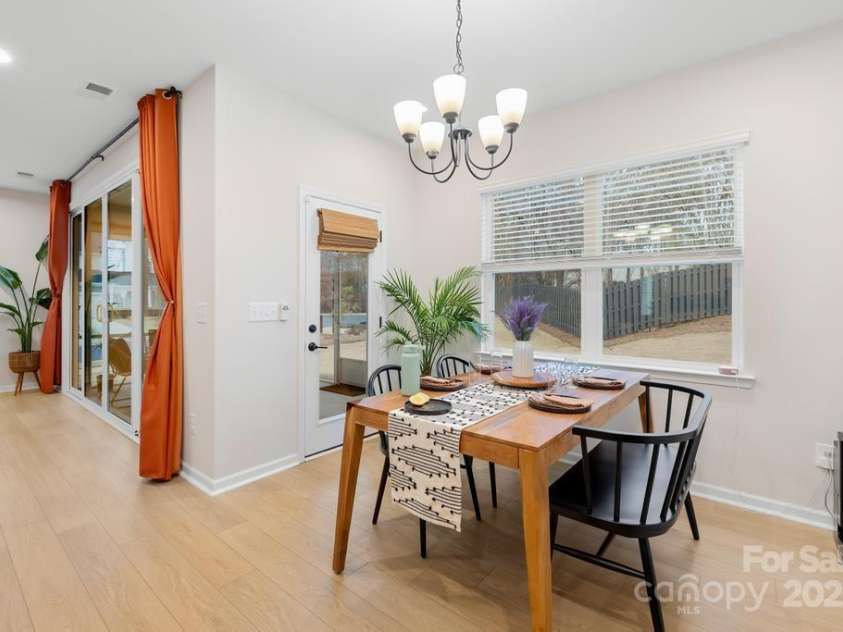 118 Golden Trail, Mooresville, NC 28115.  MLS# CAR4222461, YatesRealty ID 8590. 