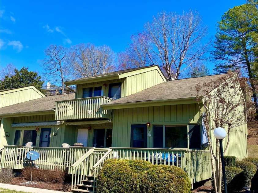 135 Fox Run Boulevard, Lake Lure, NC 28746.  MLS# CAR4226040, YatesRealty ID 8591. Lots of outdoor space