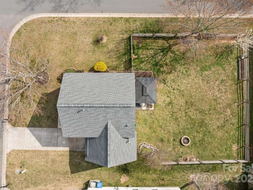 166 Chere Helen Drive, Mooresville, NC 28115.  MLS# CAR4232685, YatesRealty ID 8592. 